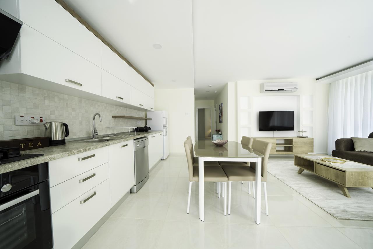 קיירניה Karia Plus City Apartments מראה חיצוני תמונה